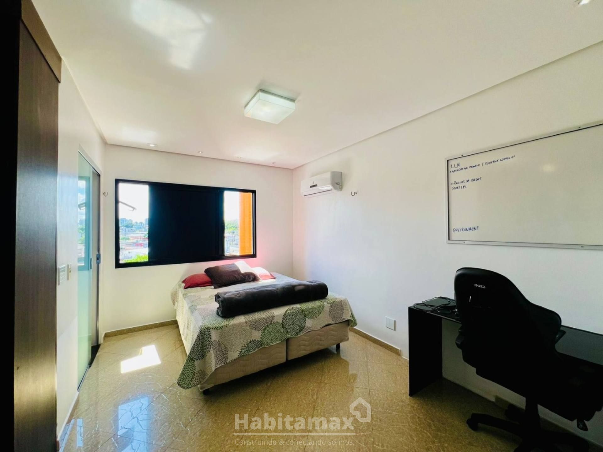 Apartamento à venda com 3 quartos, 168m² - Foto 10