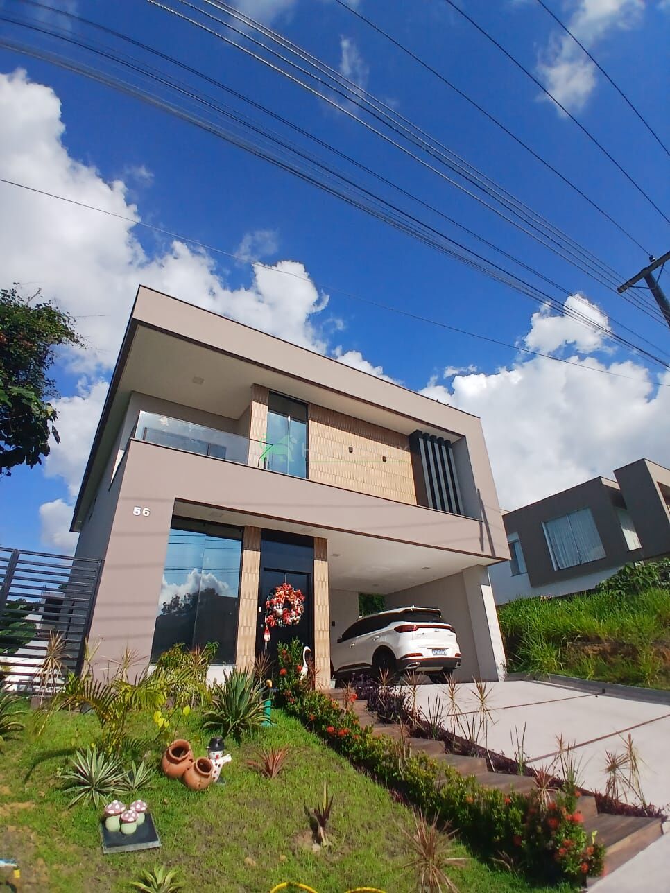 Casa, 3 quartos, 267 m² - Foto 1