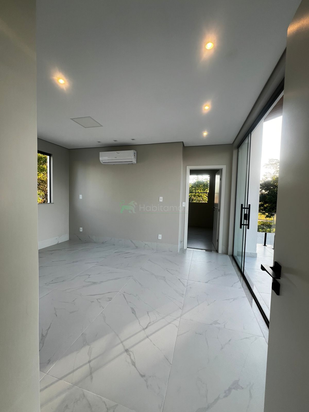 Casa à venda com 4 quartos, 360m² - Foto 16