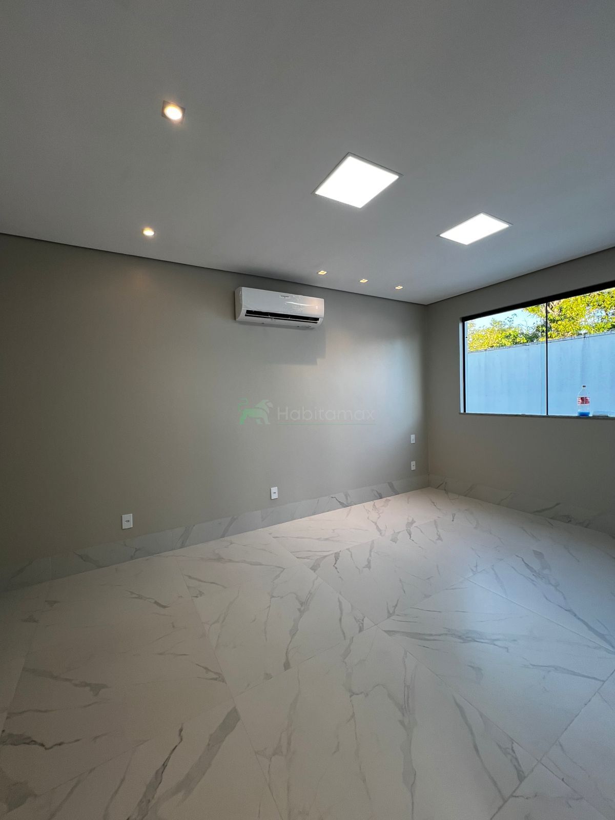 Casa à venda com 4 quartos, 360m² - Foto 8