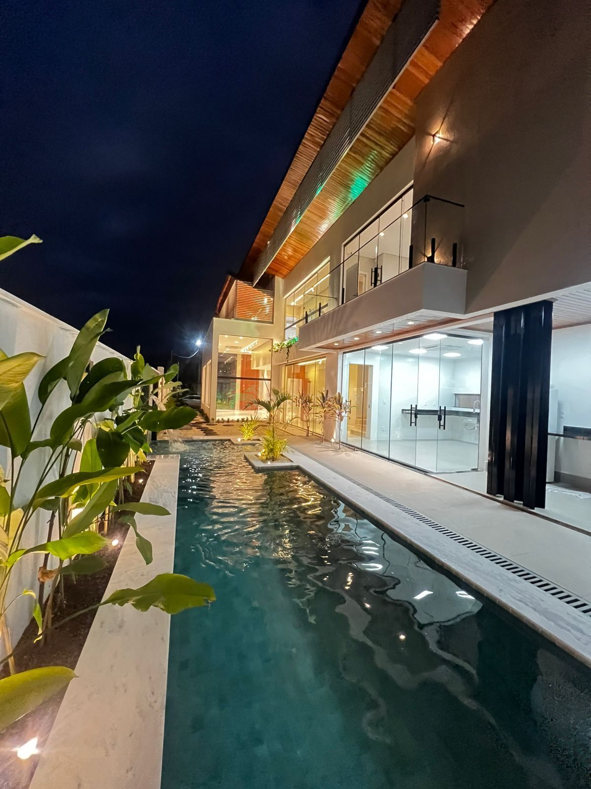 Casa à venda com 4 quartos, 360m² - Foto 10