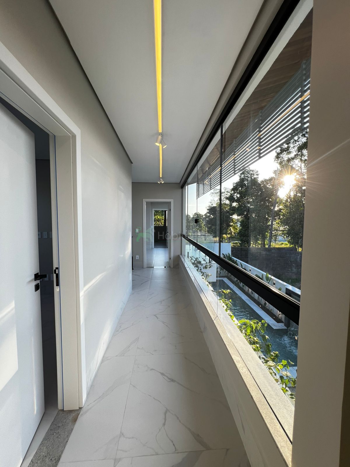 Casa à venda com 4 quartos, 360m² - Foto 13