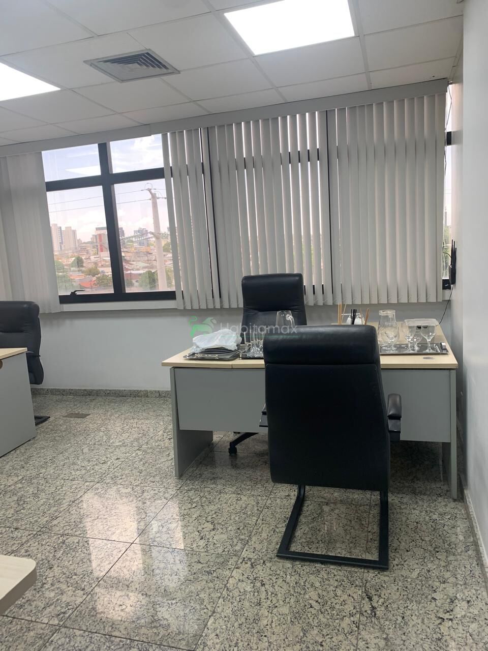 Conjunto Comercial-Sala à venda com 1 quarto, 32m² - Foto 2
