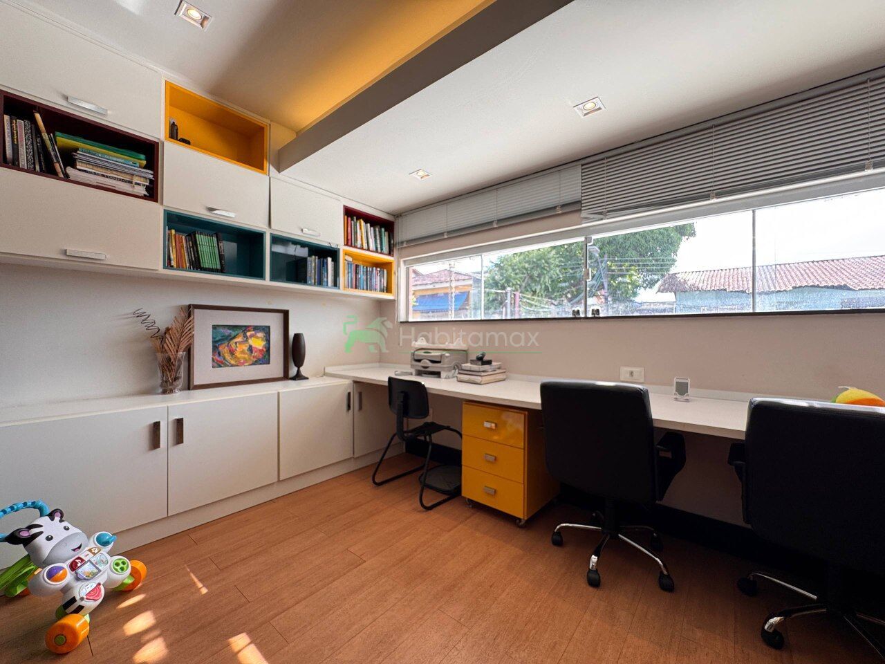 Casa à venda com 3 quartos, 314m² - Foto 10
