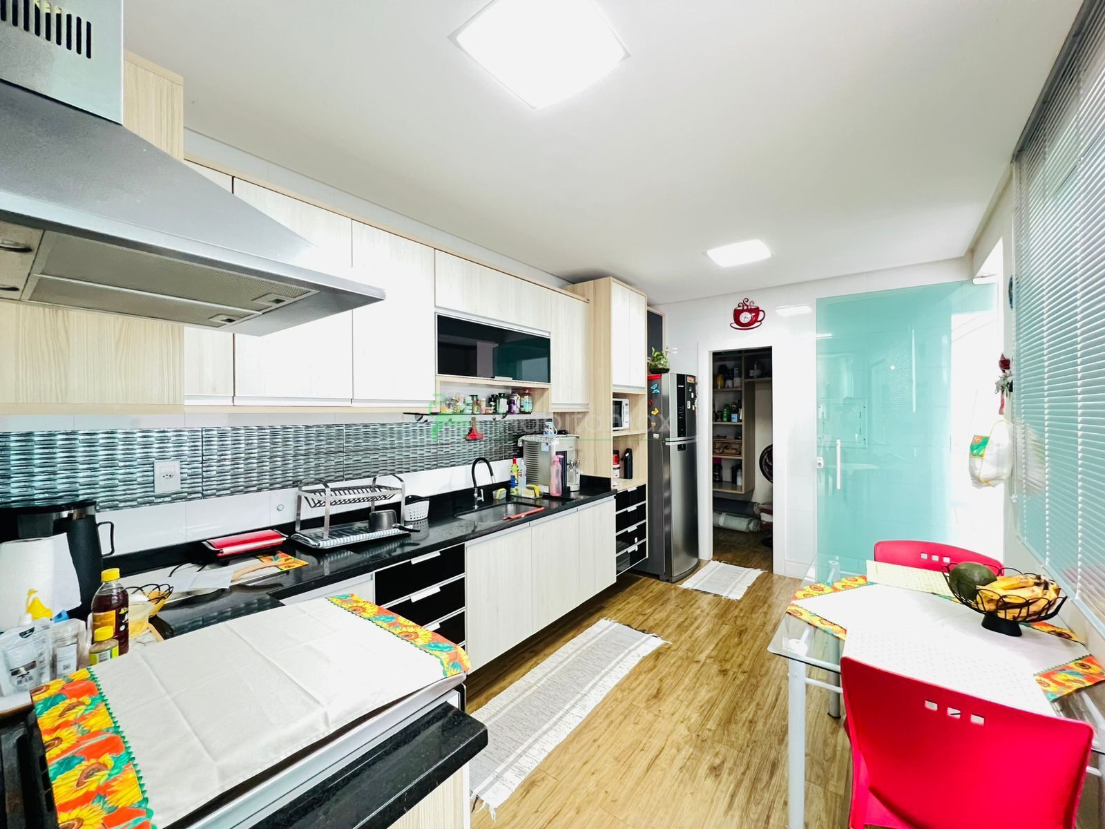 Casa, 3 quartos, 267 m² - Foto 7