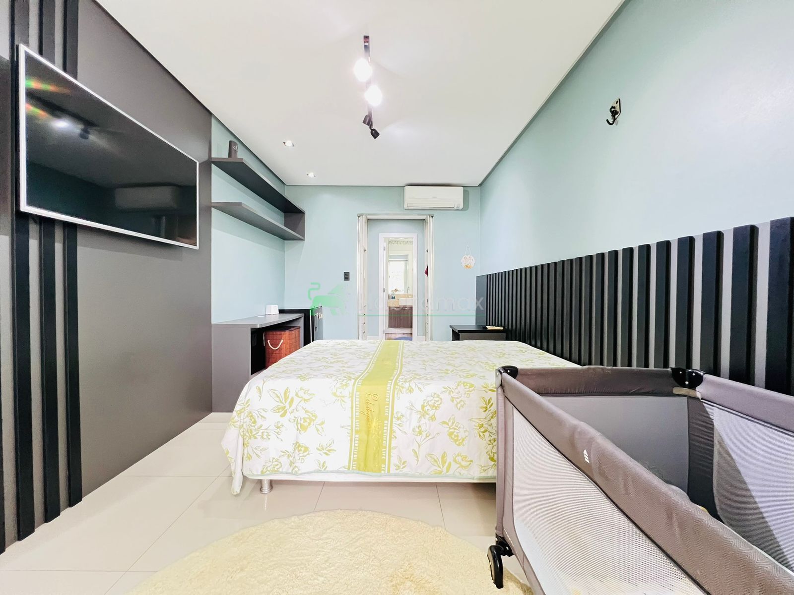 Casa, 3 quartos, 267 m² - Foto 30