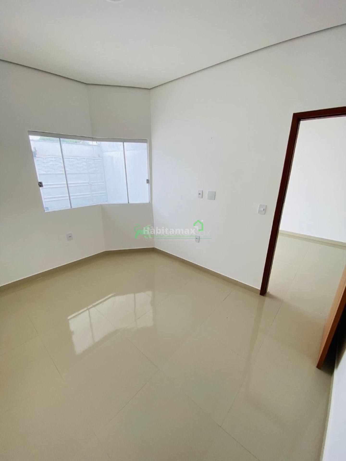 Casa à venda com 3 quartos, 90m² - Foto 10