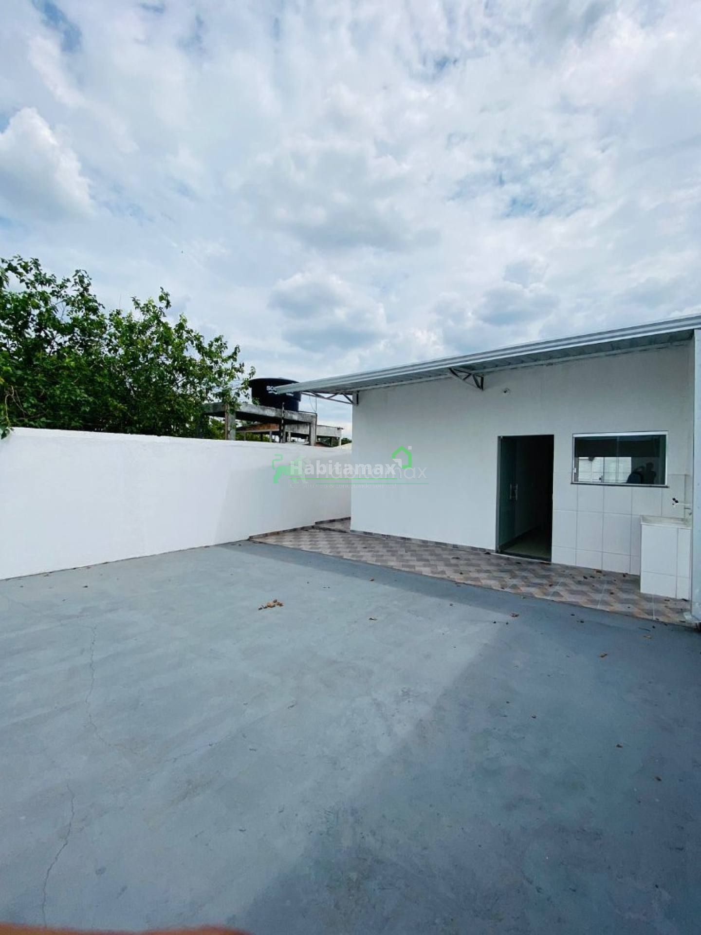 Casa à venda com 3 quartos, 90m² - Foto 13