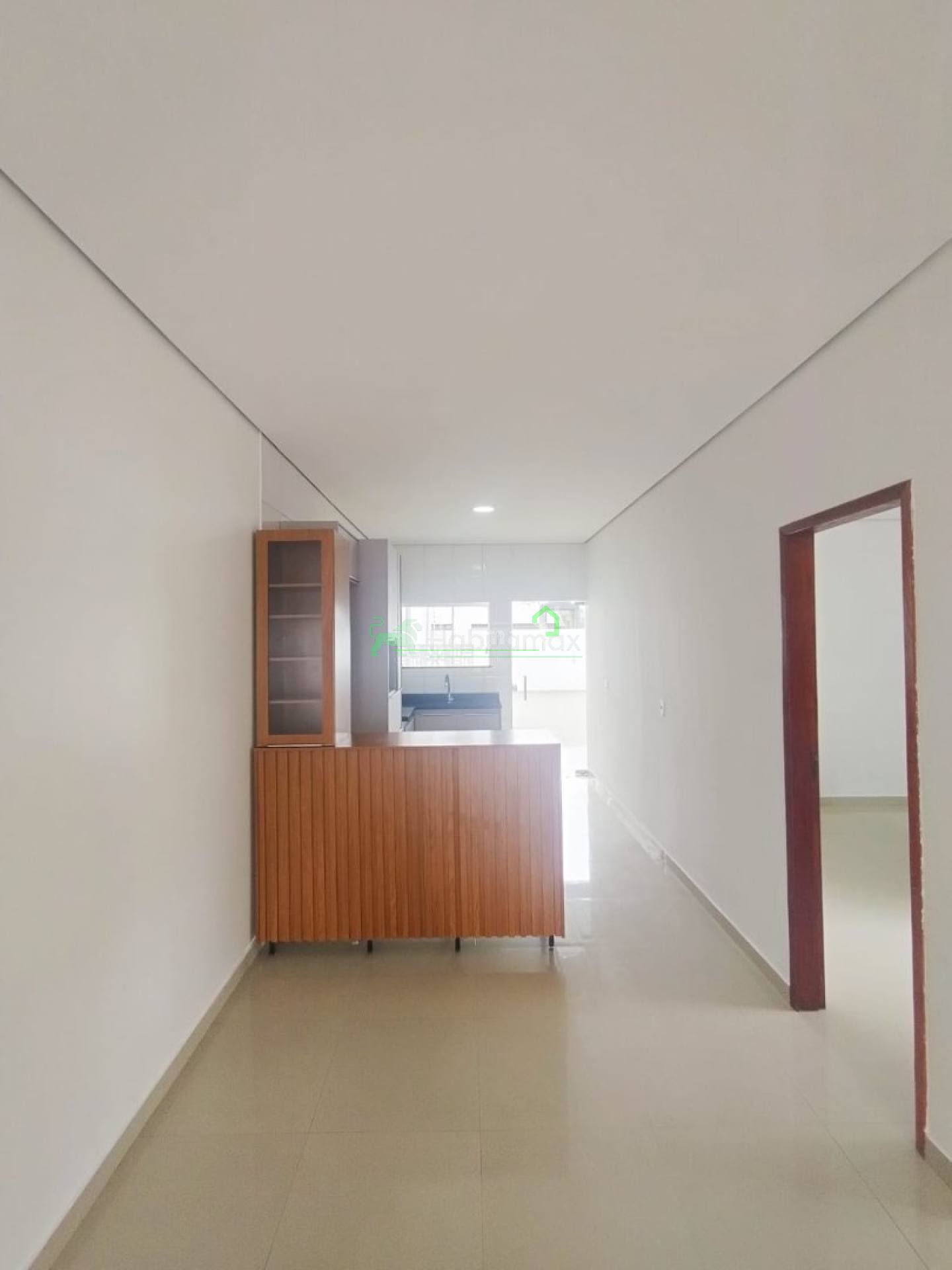 Casa à venda com 3 quartos, 90m² - Foto 4