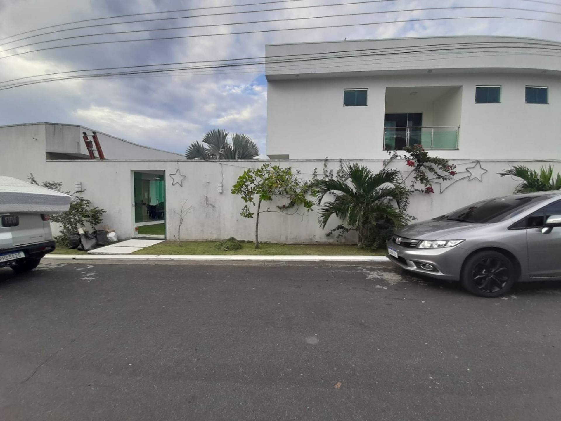 Casa de Condomínio à venda com 4 quartos, 600m² - Foto 1