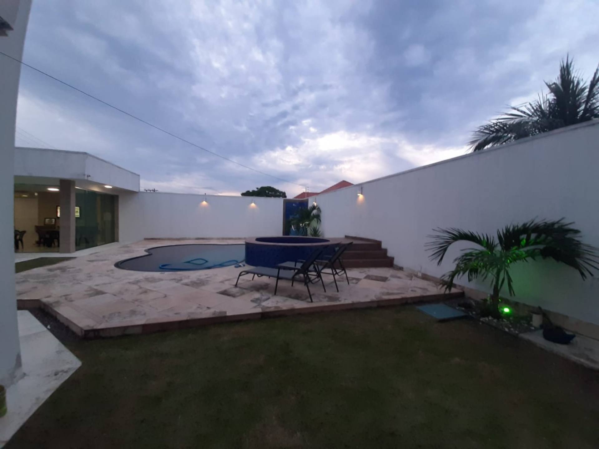 Casa de Condomínio à venda com 4 quartos, 600m² - Foto 20
