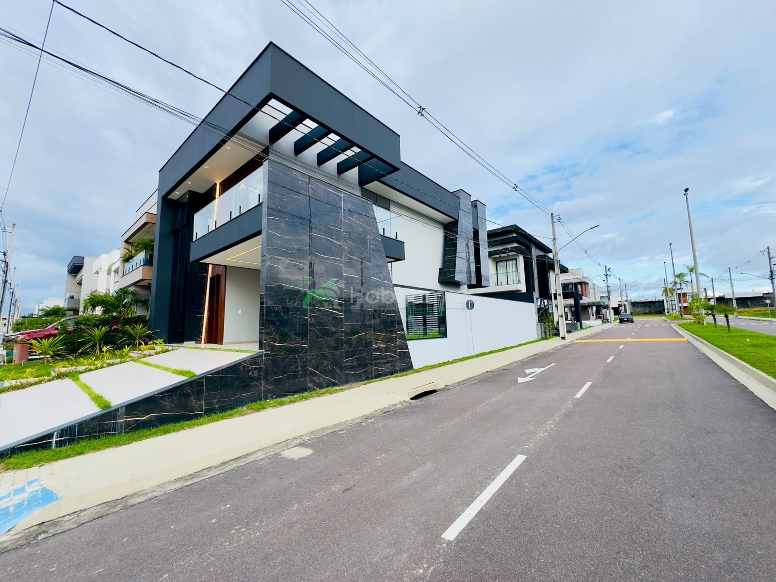 Casa, 3 quartos, 244 m² - Foto 3