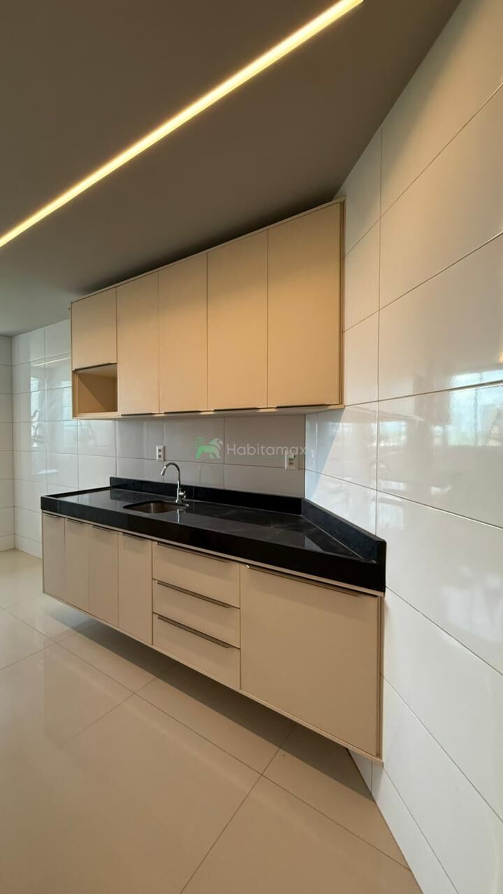 Apartamento para alugar com 3 quartos, 157m² - Foto 8