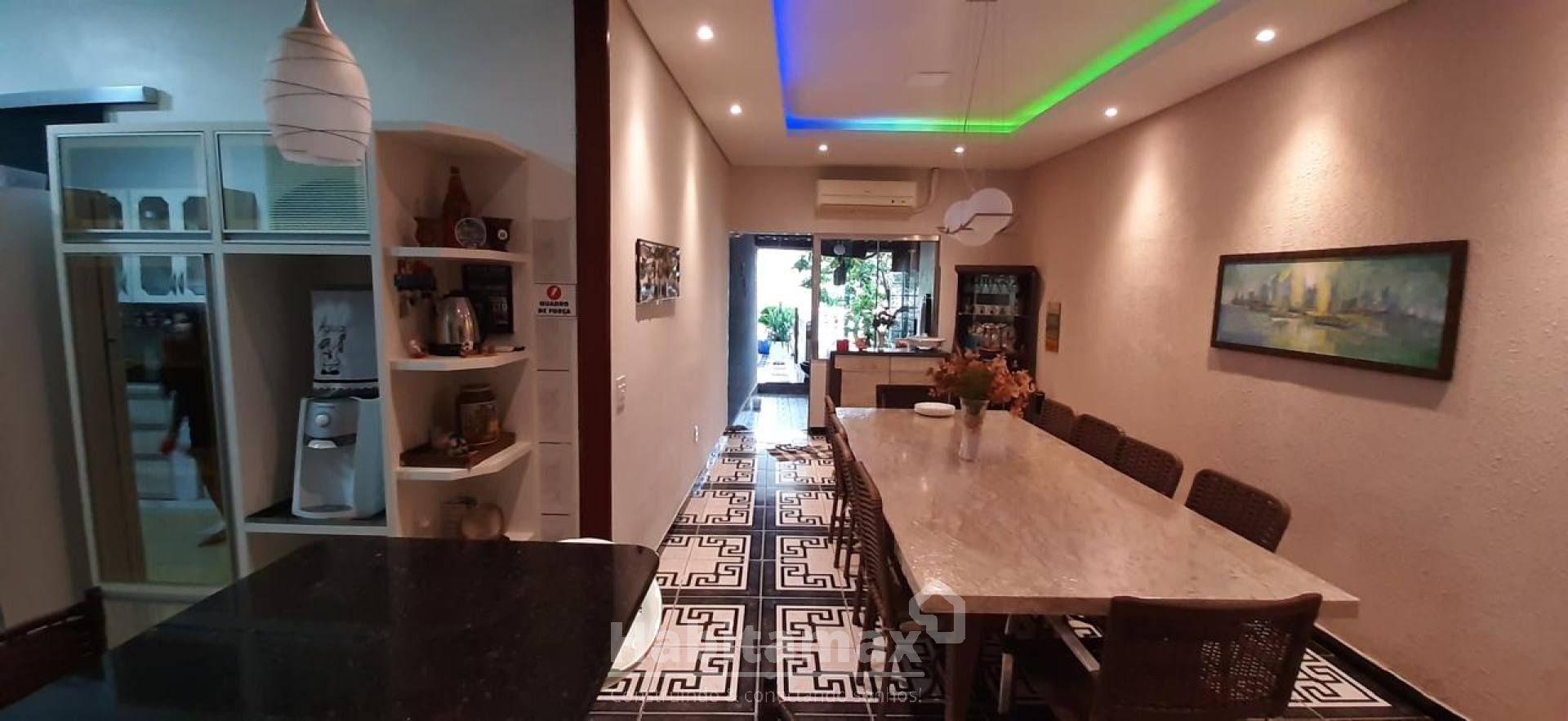 Casa à venda com 3 quartos, 186m² - Foto 24