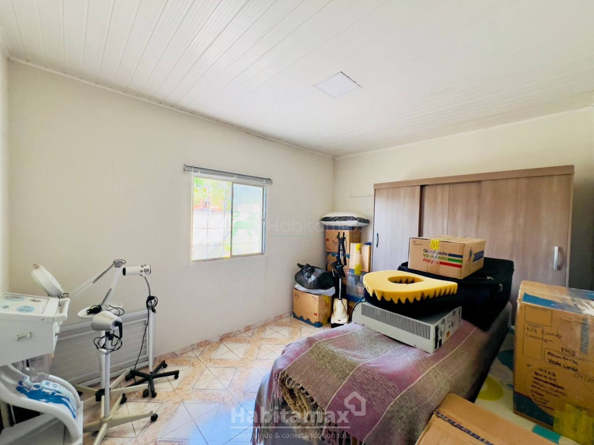 Casa à venda com 4 quartos, 150m² - Foto 11