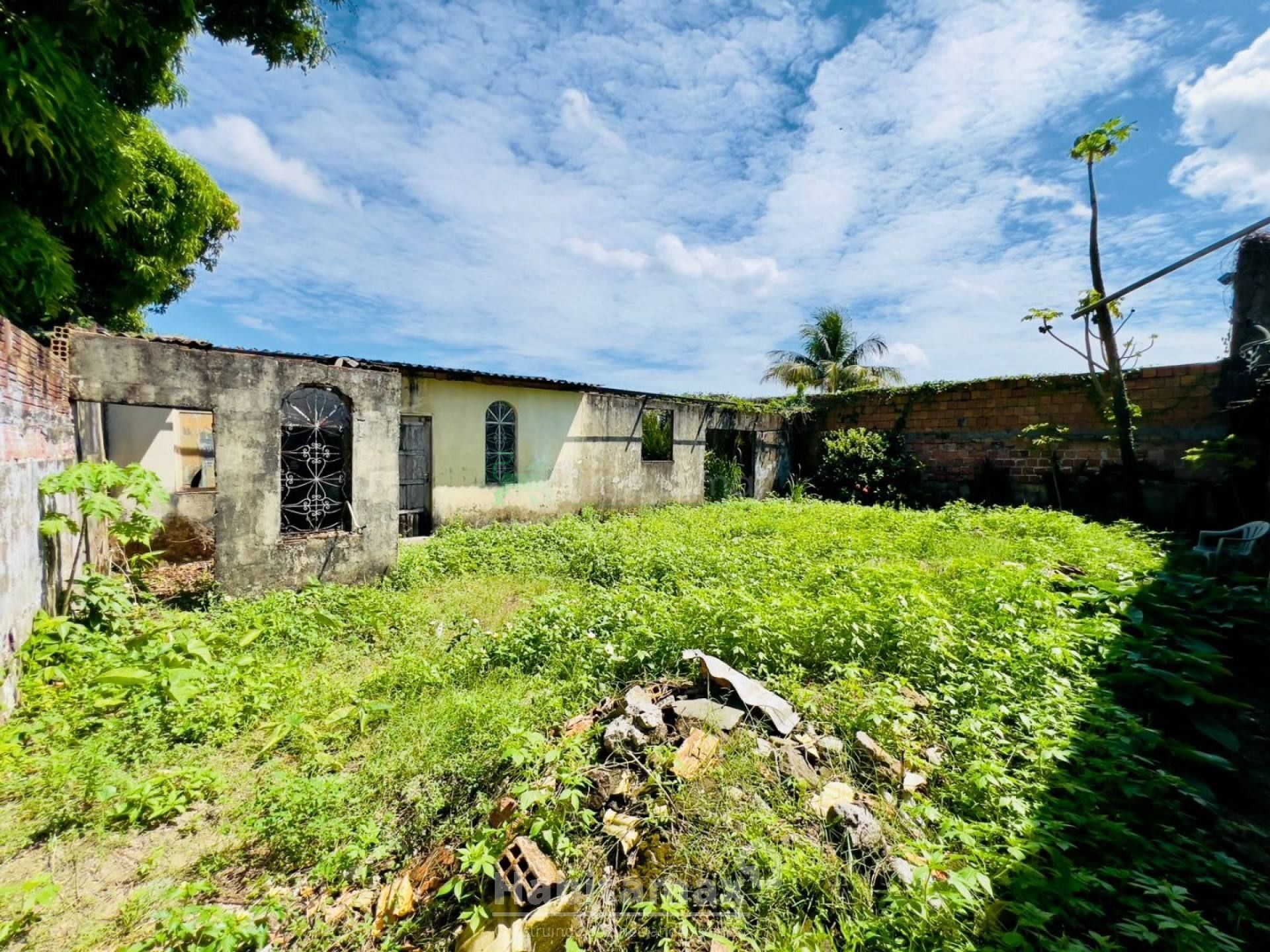 Casa à venda com 4 quartos, 150m² - Foto 16