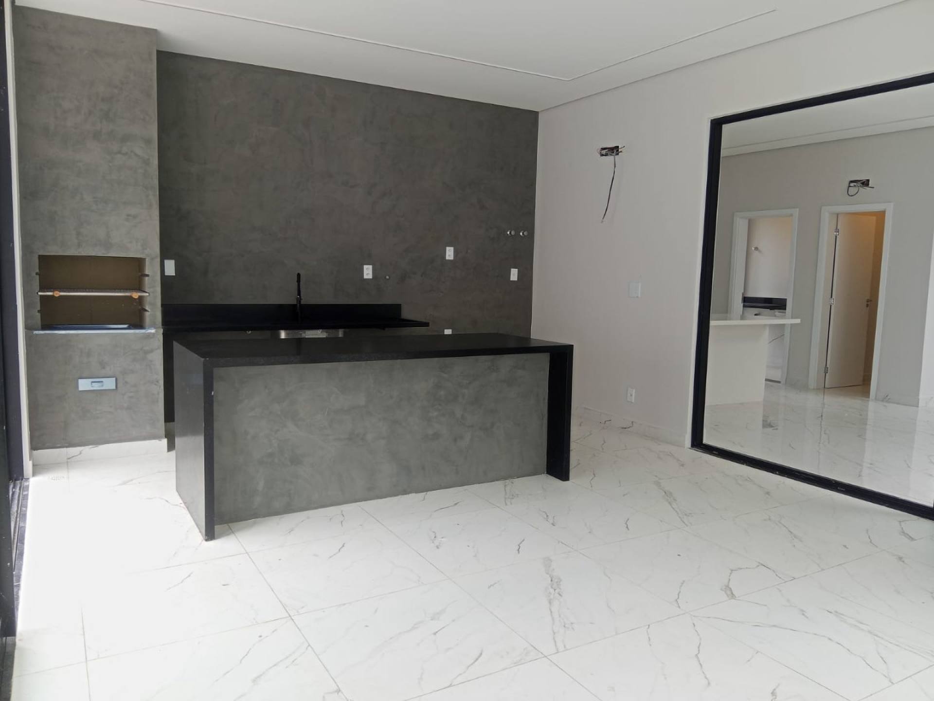 Casa à venda com 4 quartos, 311m² - Foto 18