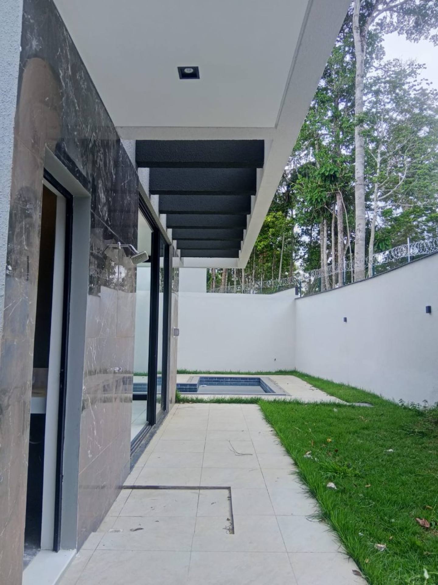 Casa à venda com 4 quartos, 311m² - Foto 17