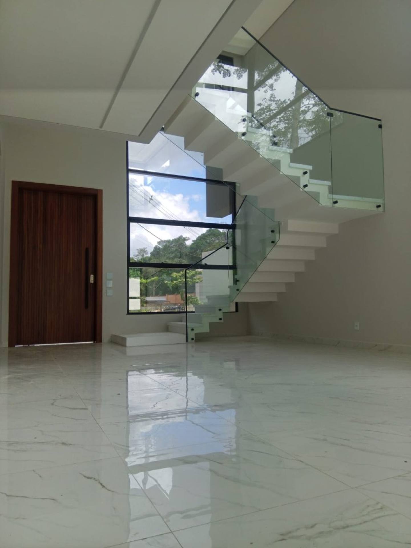 Casa à venda com 4 quartos, 311m² - Foto 7