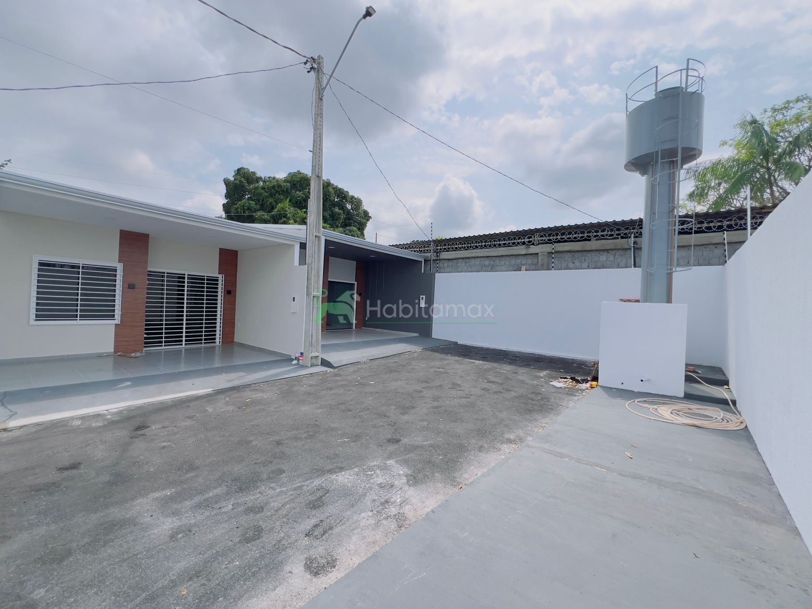 Casa à venda com 3 quartos, 70m² - Foto 4
