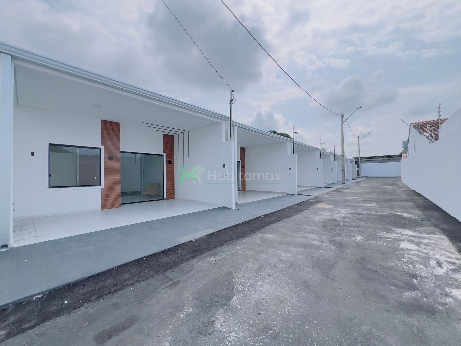 Casa à venda com 3 quartos, 70m² - Foto 5