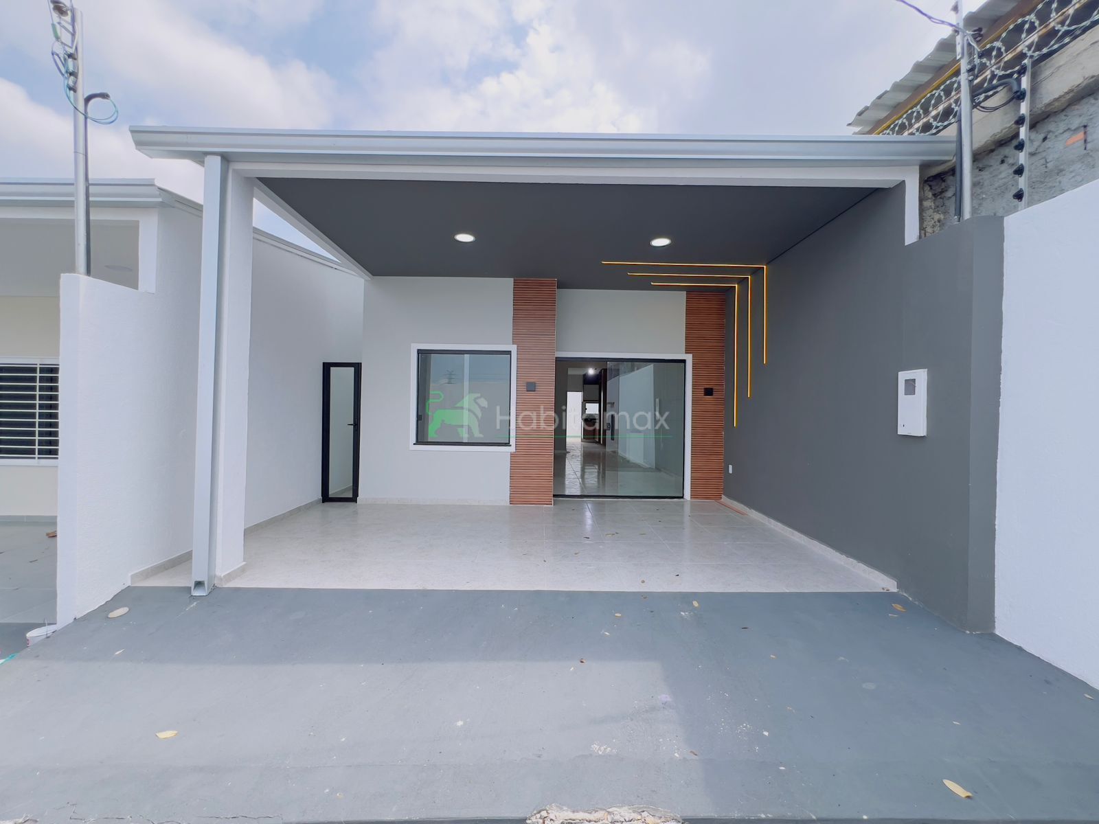 Casa à venda com 3 quartos, 70m² - Foto 3