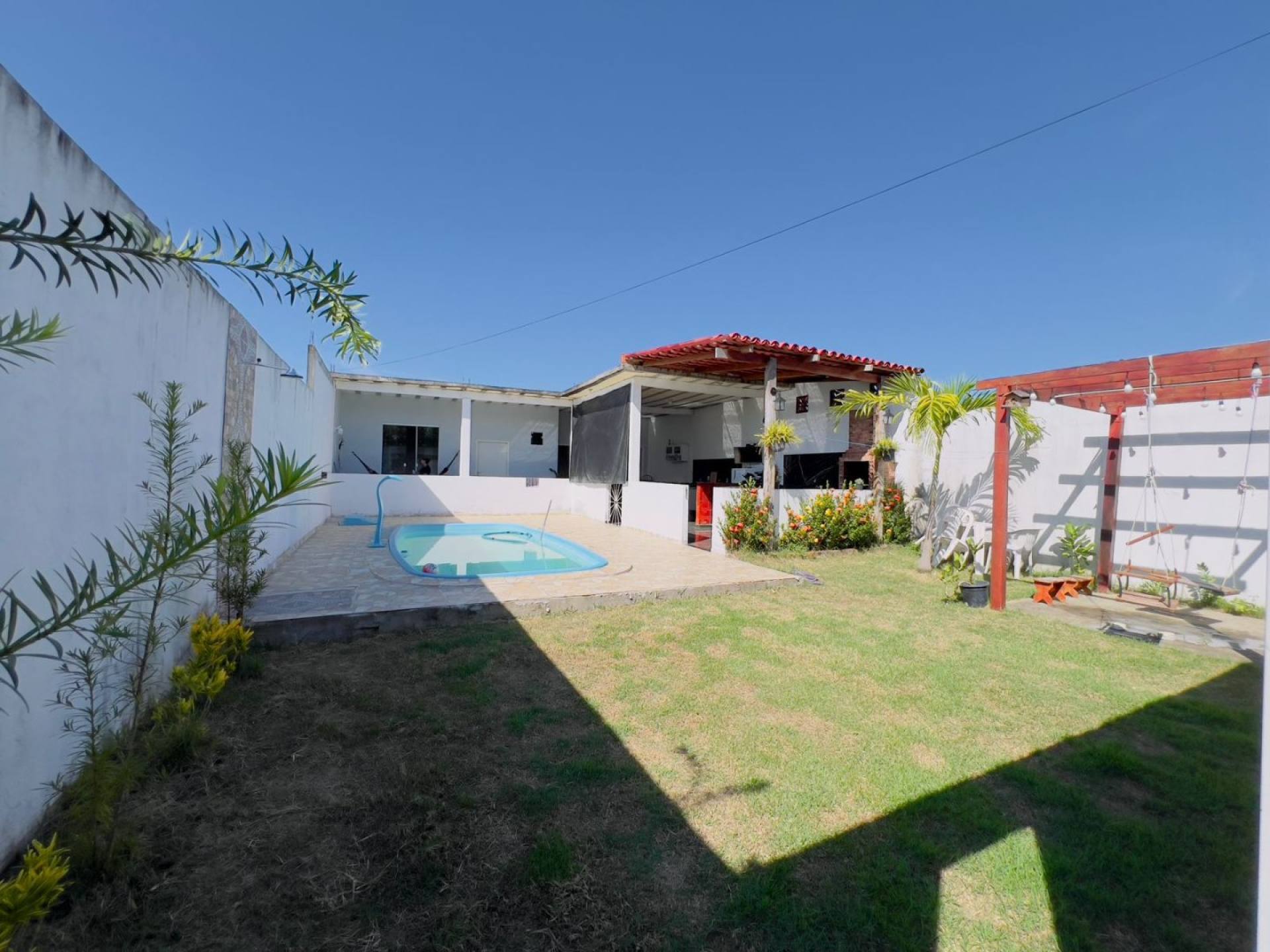 Casa à venda com 2 quartos, 200m² - Foto 3