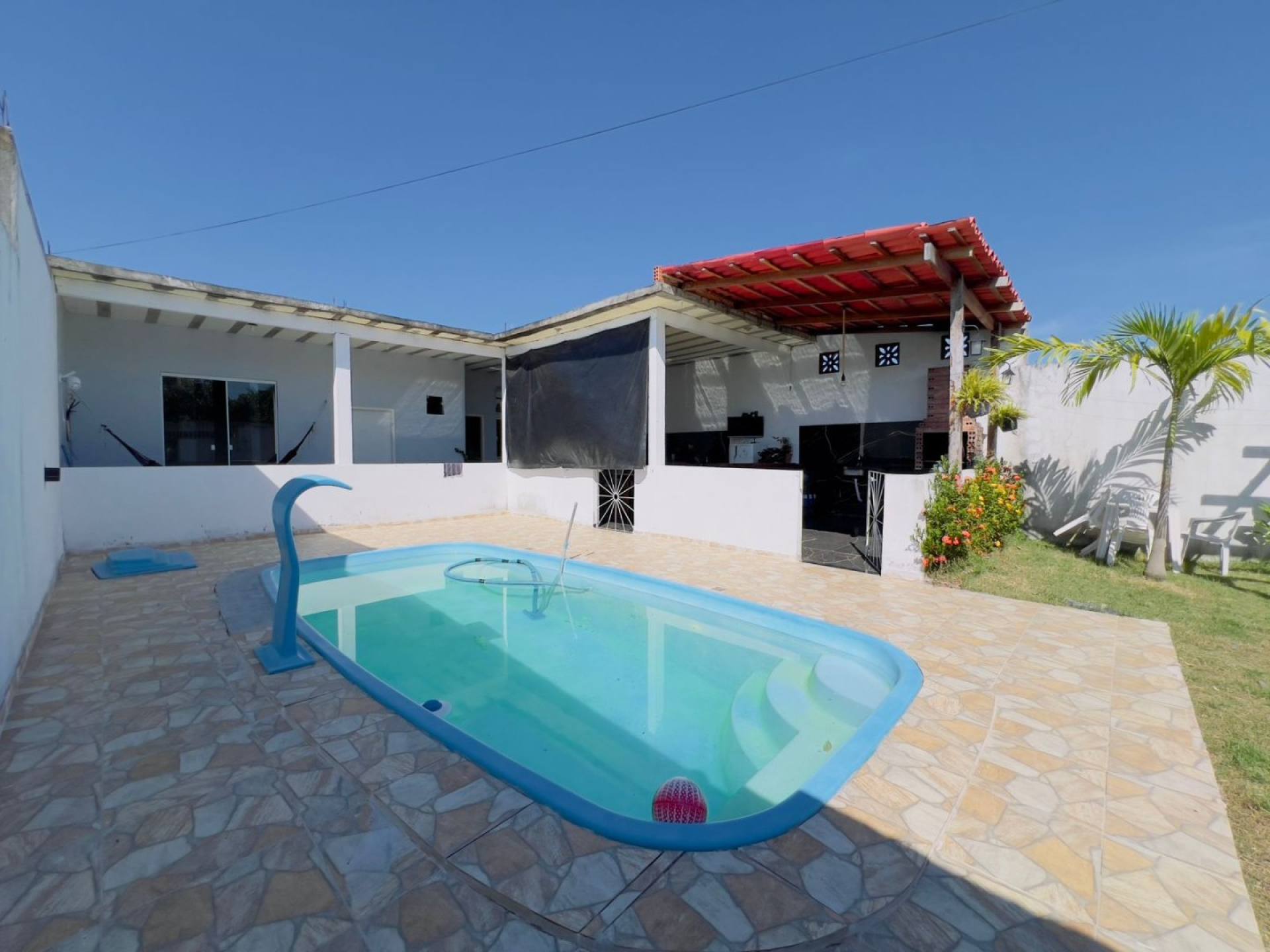 Casa à venda com 2 quartos, 200m² - Foto 8