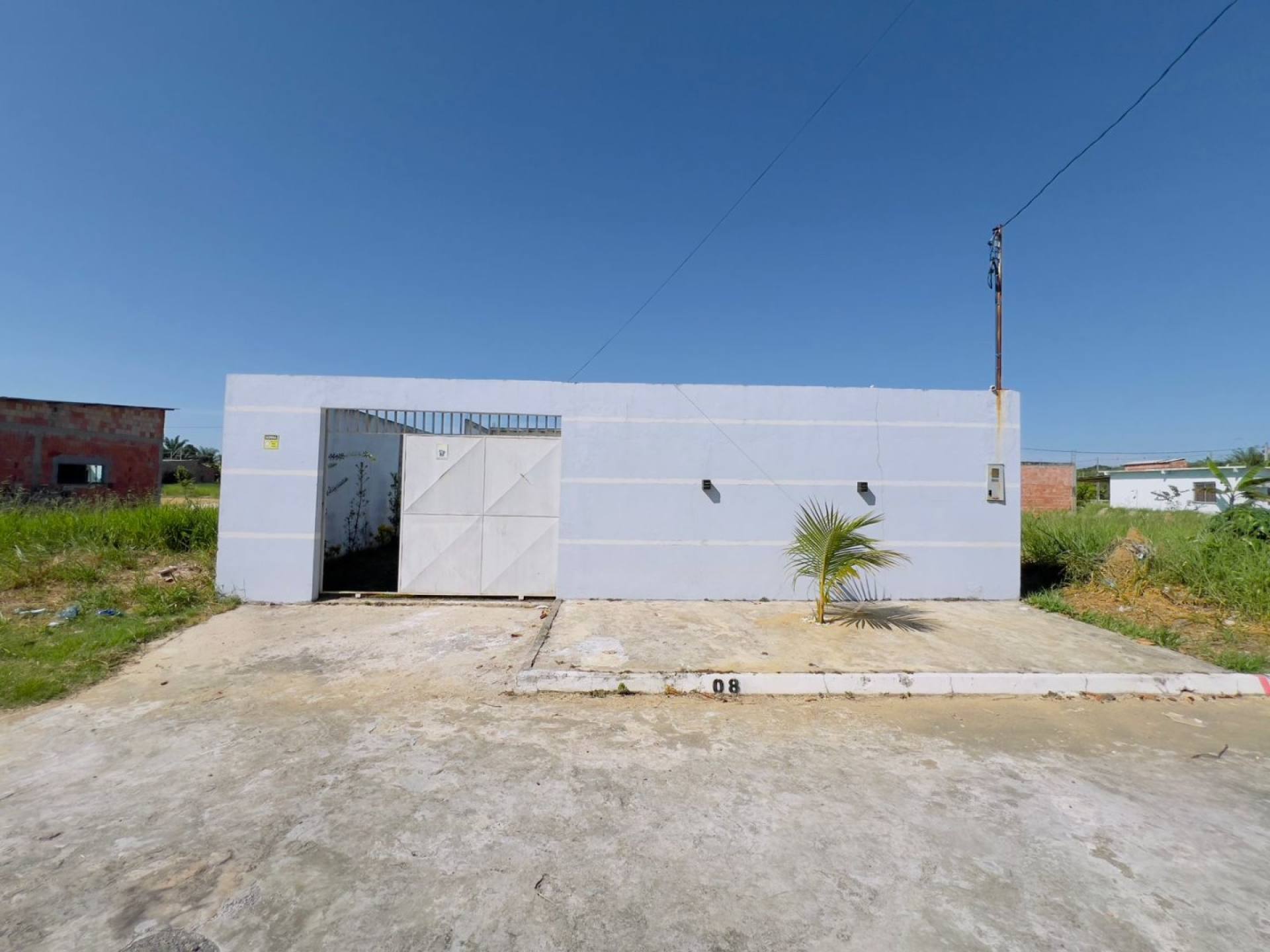 Casa à venda com 2 quartos, 200m² - Foto 6