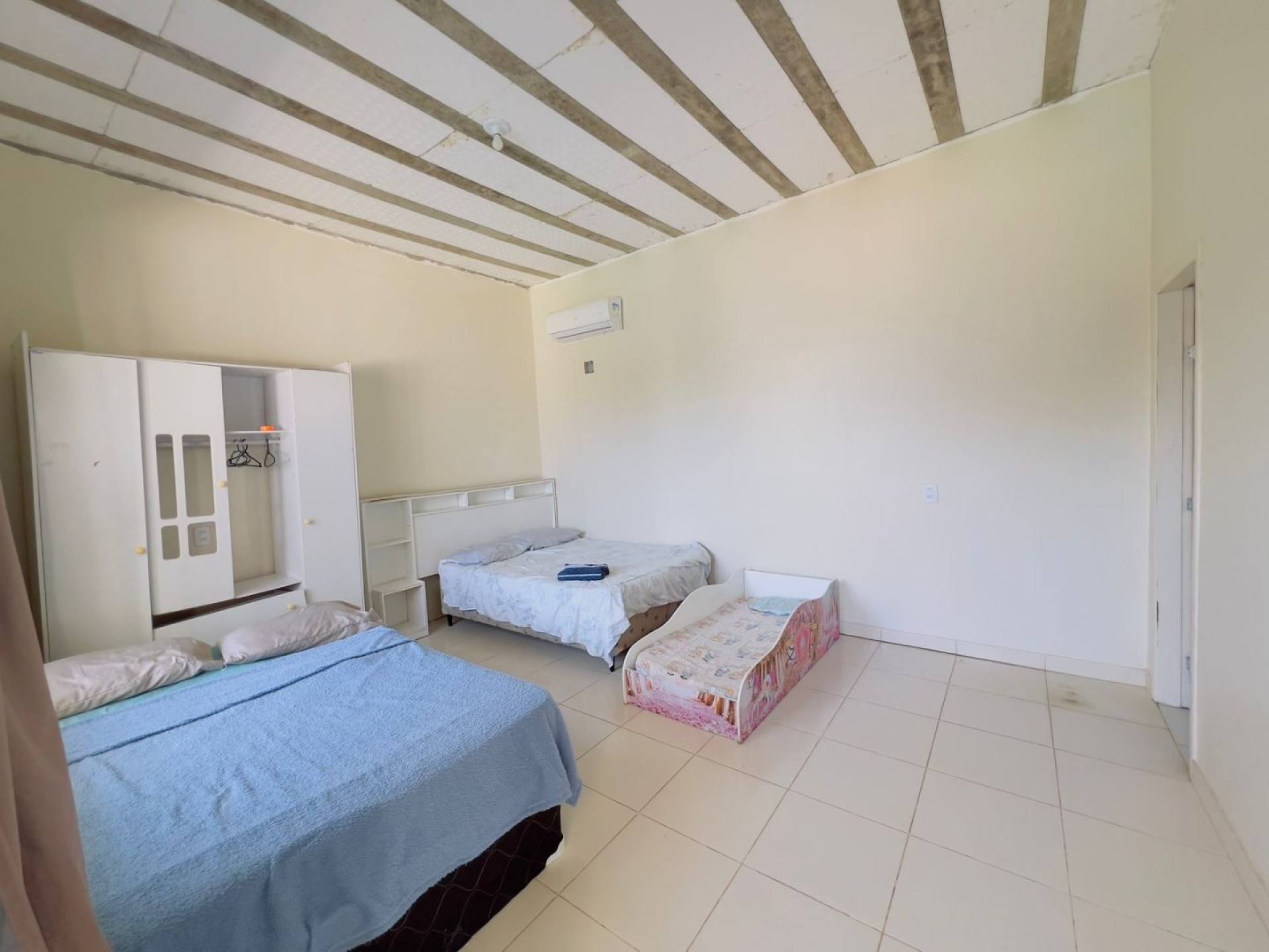 Casa à venda com 2 quartos, 200m² - Foto 14