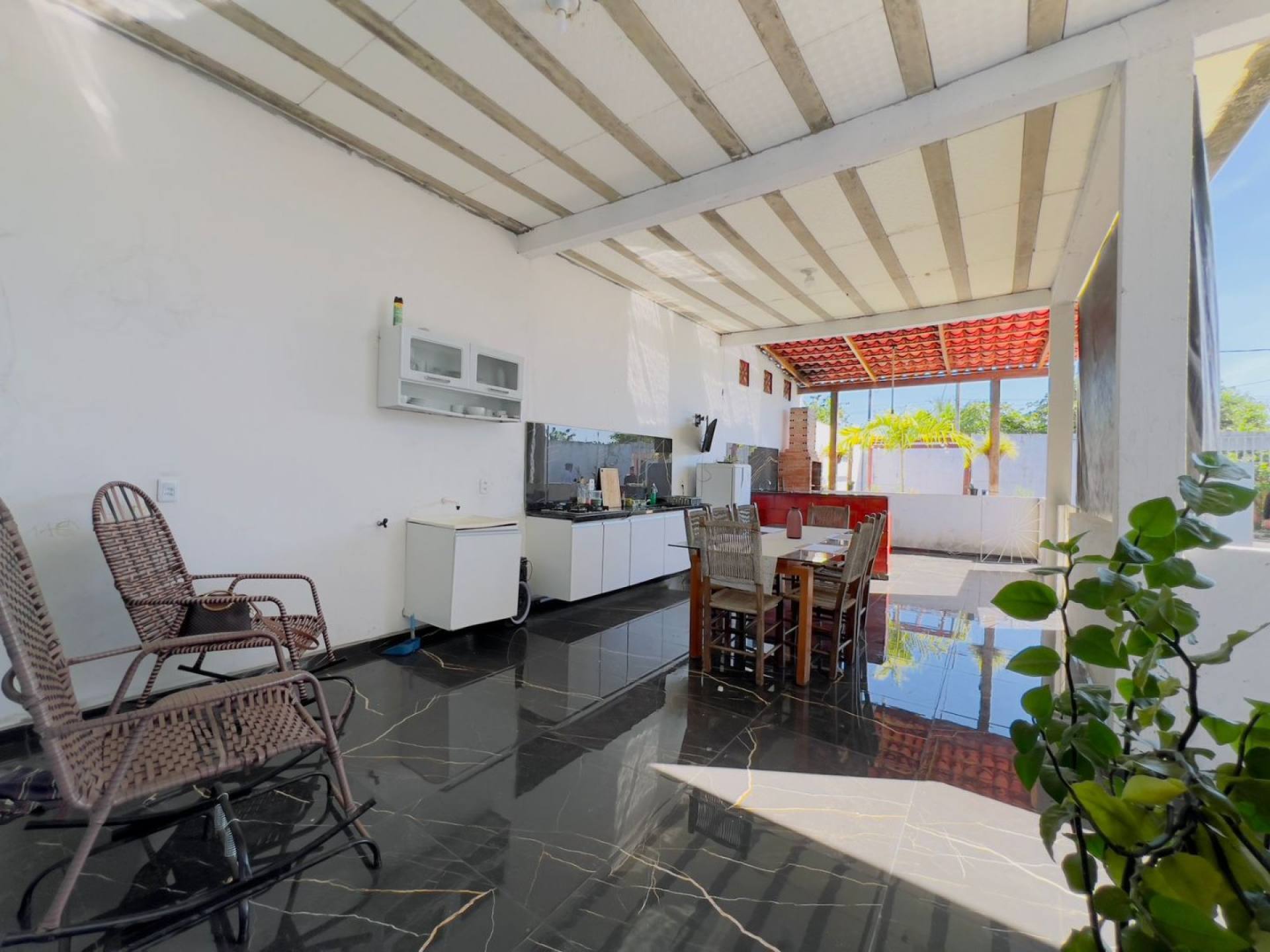 Casa à venda com 2 quartos, 200m² - Foto 11