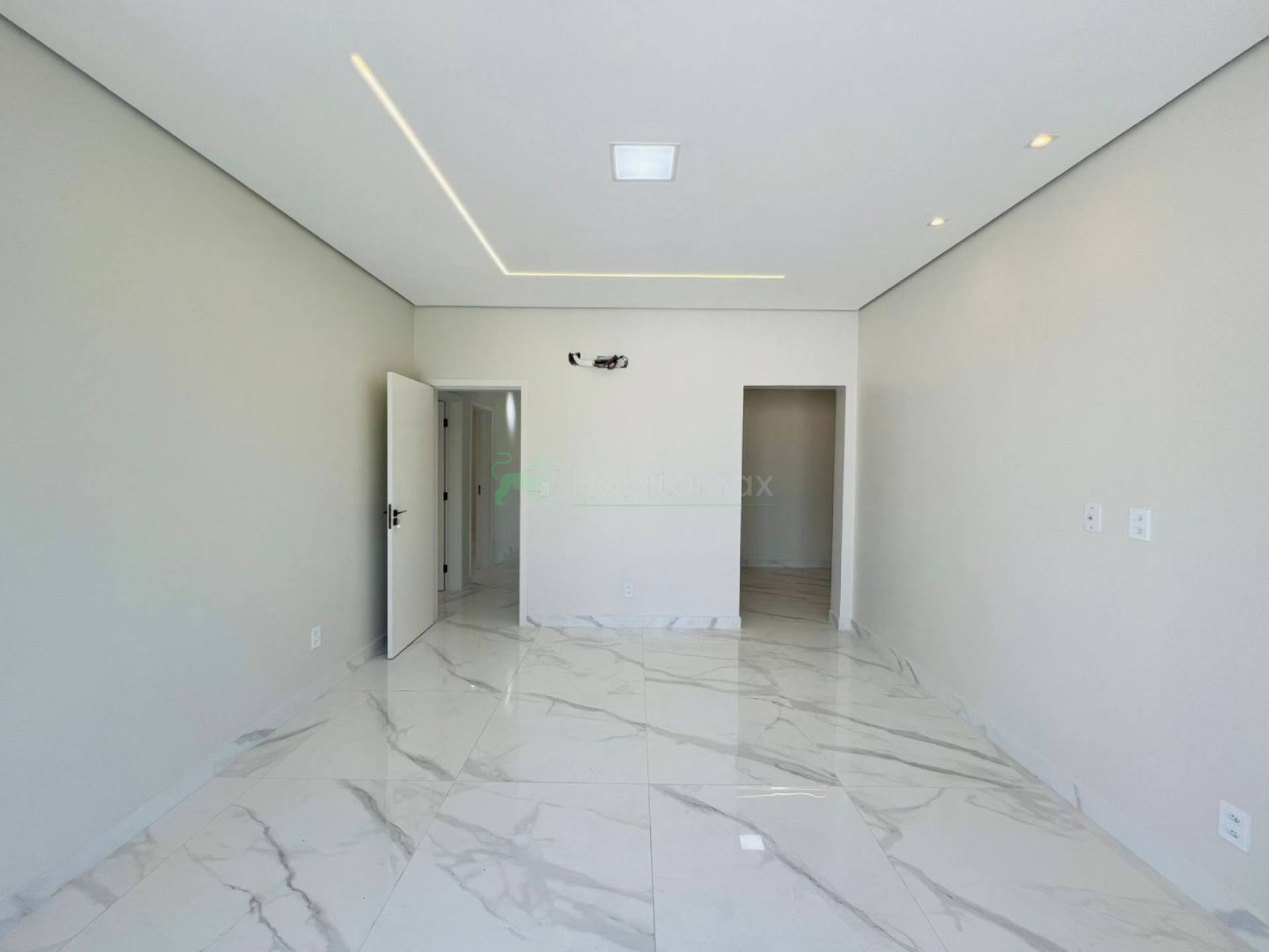 Casa à venda com 5 quartos, 289m² - Foto 32