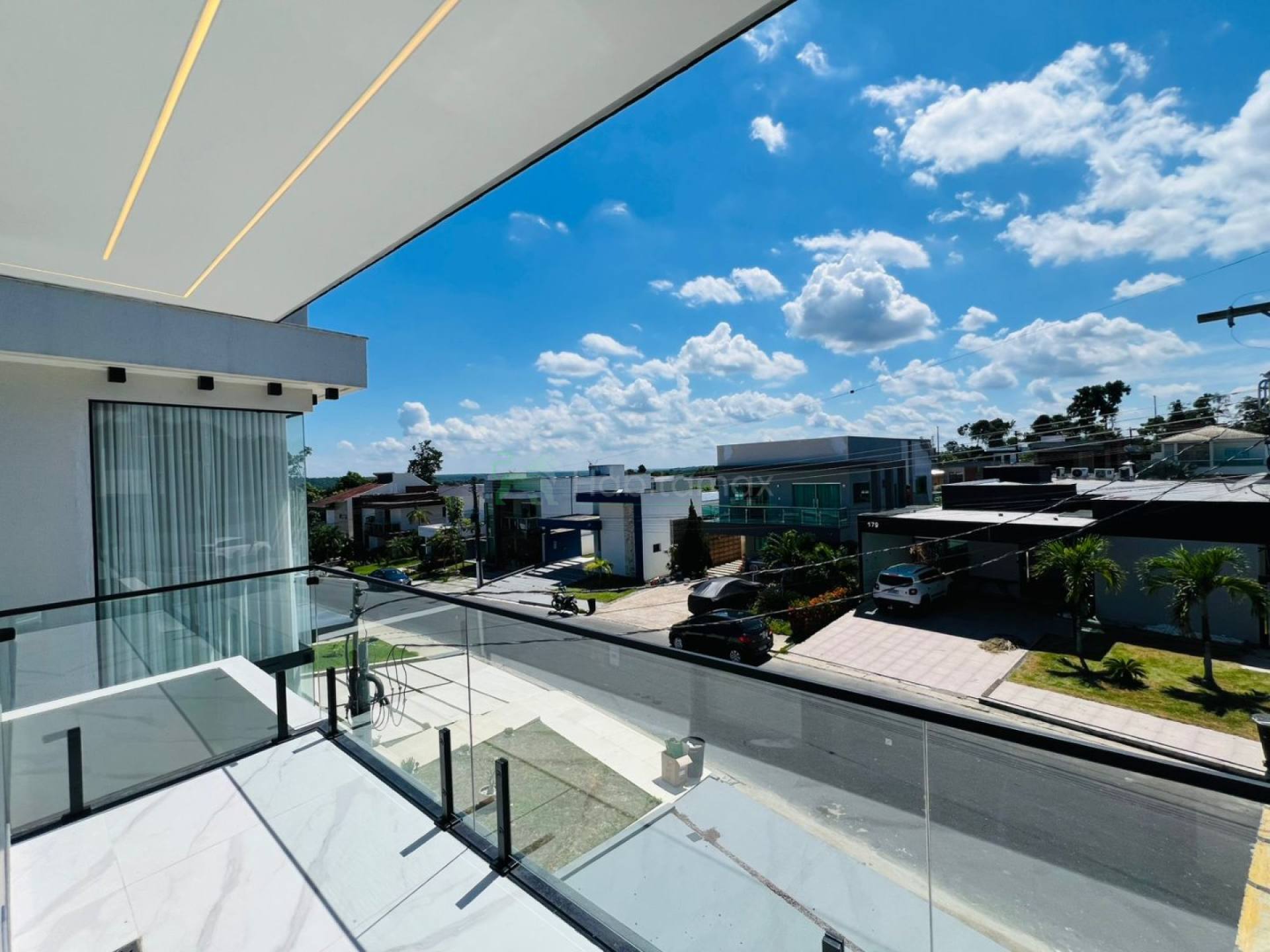 Casa à venda com 5 quartos, 289m² - Foto 17