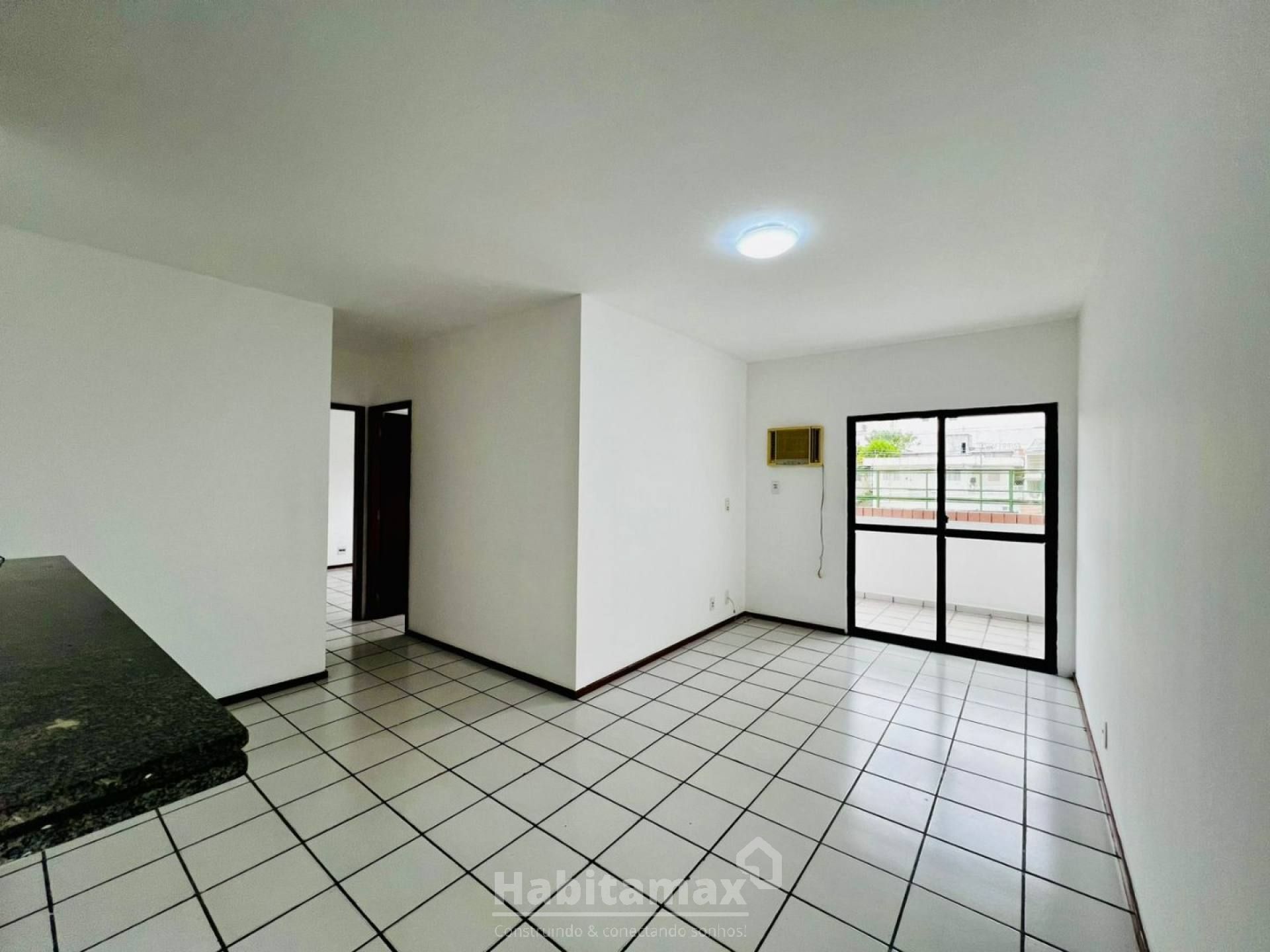 Apartamento para alugar com 2 quartos, 70m² - Foto 1