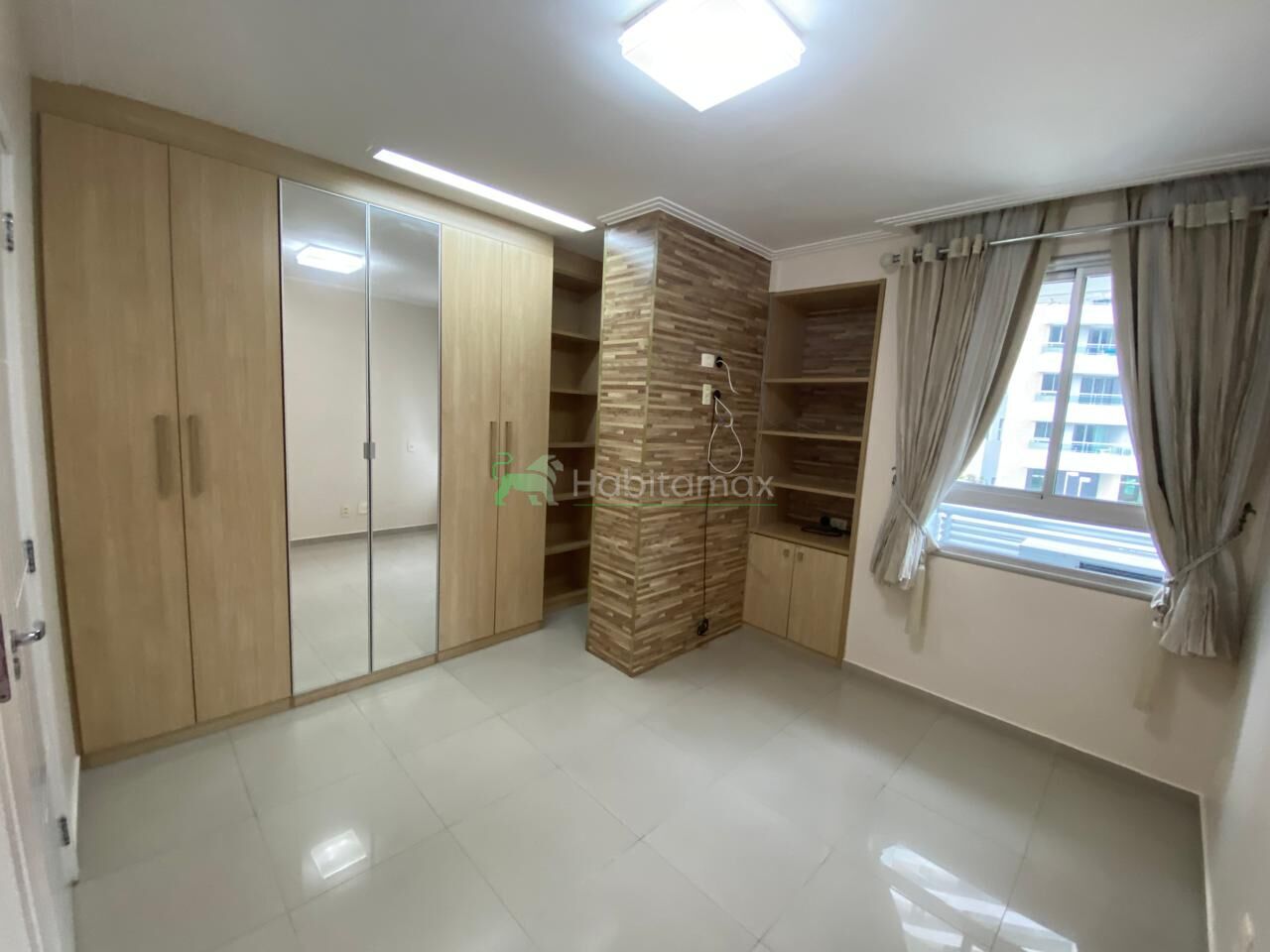 Apartamento para alugar com 2 quartos, 96m² - Foto 14