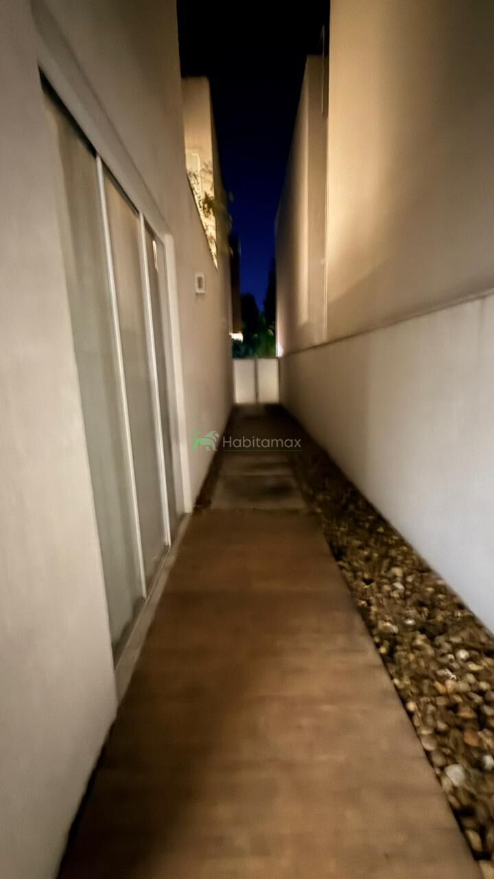 Casa, 4 quartos, 450 m² - Foto 32