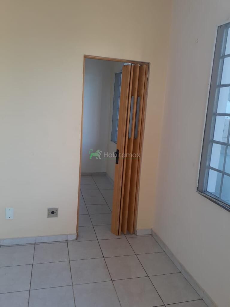 Casa à venda com 5 quartos, 230m² - Foto 23