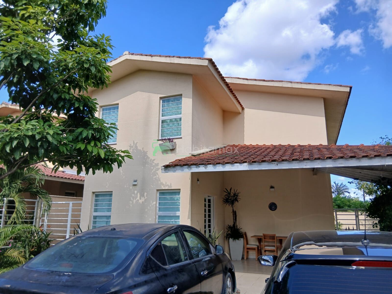 Casa, 3 quartos, 246 m² - Foto 1