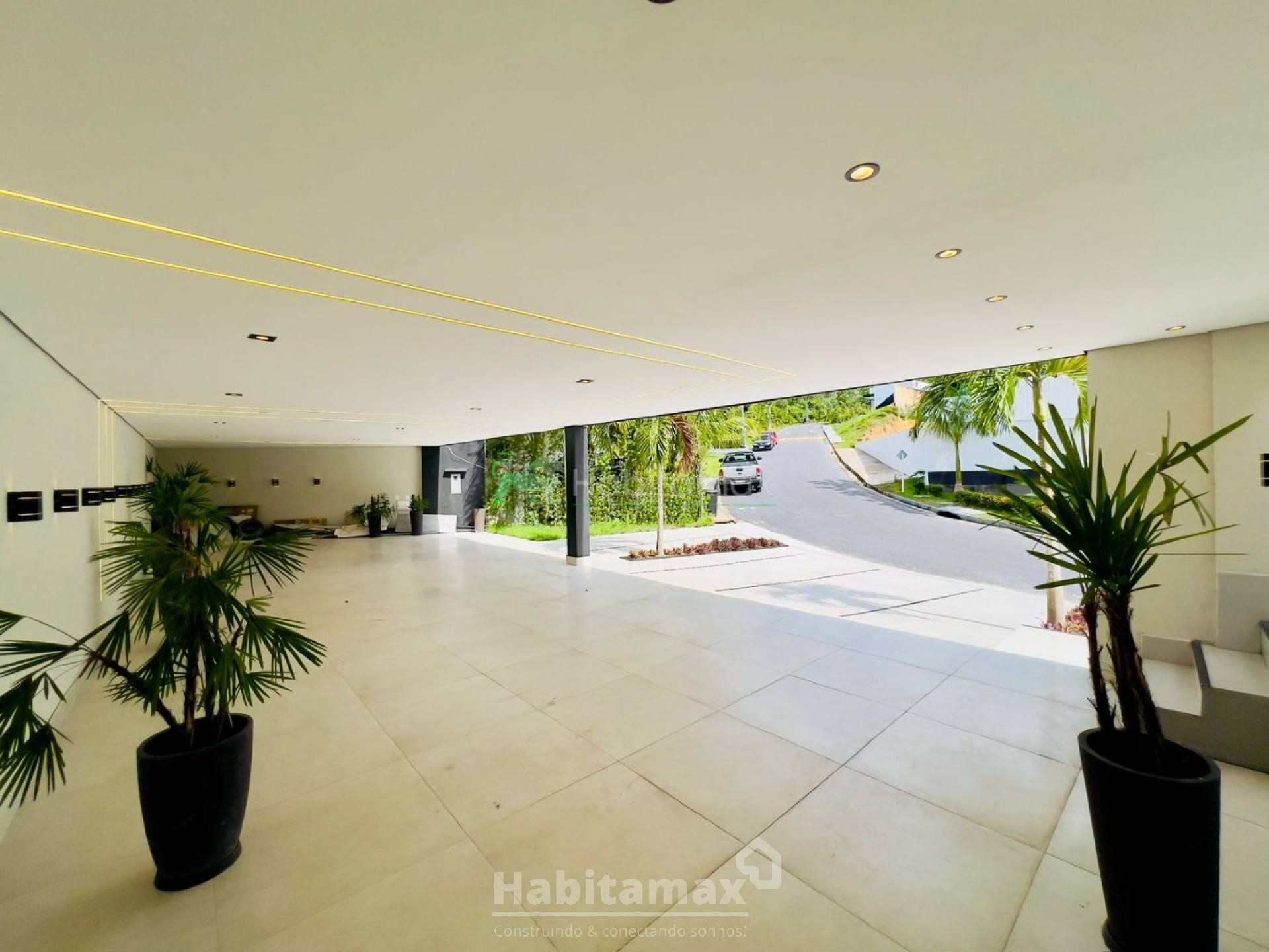 Casa à venda com 5 quartos, 700m² - Foto 5