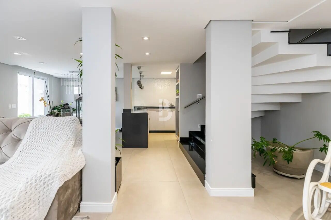 Sobrado à venda com 3 quartos, 240m² - Foto 5