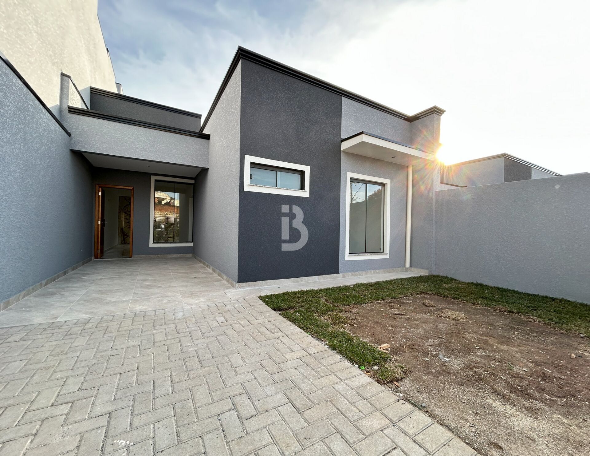 Casa à venda com 3 quartos, 72m² - Foto 3