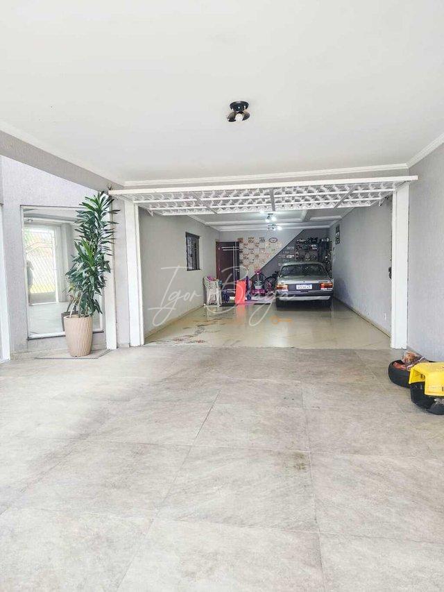 Casa à venda com 3 quartos, 250m² - Foto 18