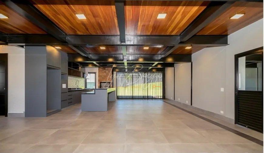 Casa à venda com 3 quartos, 455m² - Foto 4