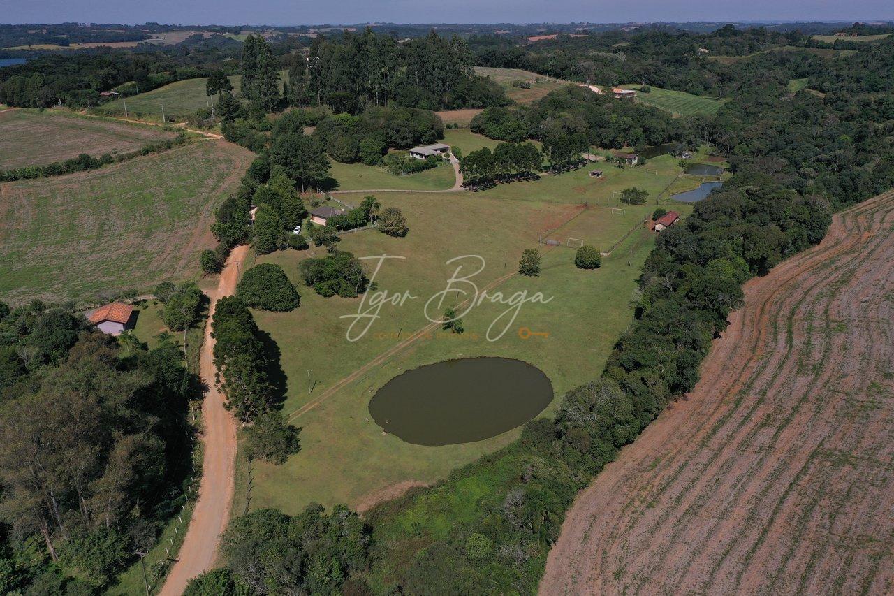 Fazenda à venda com 2 quartos, 22000m² - Foto 2