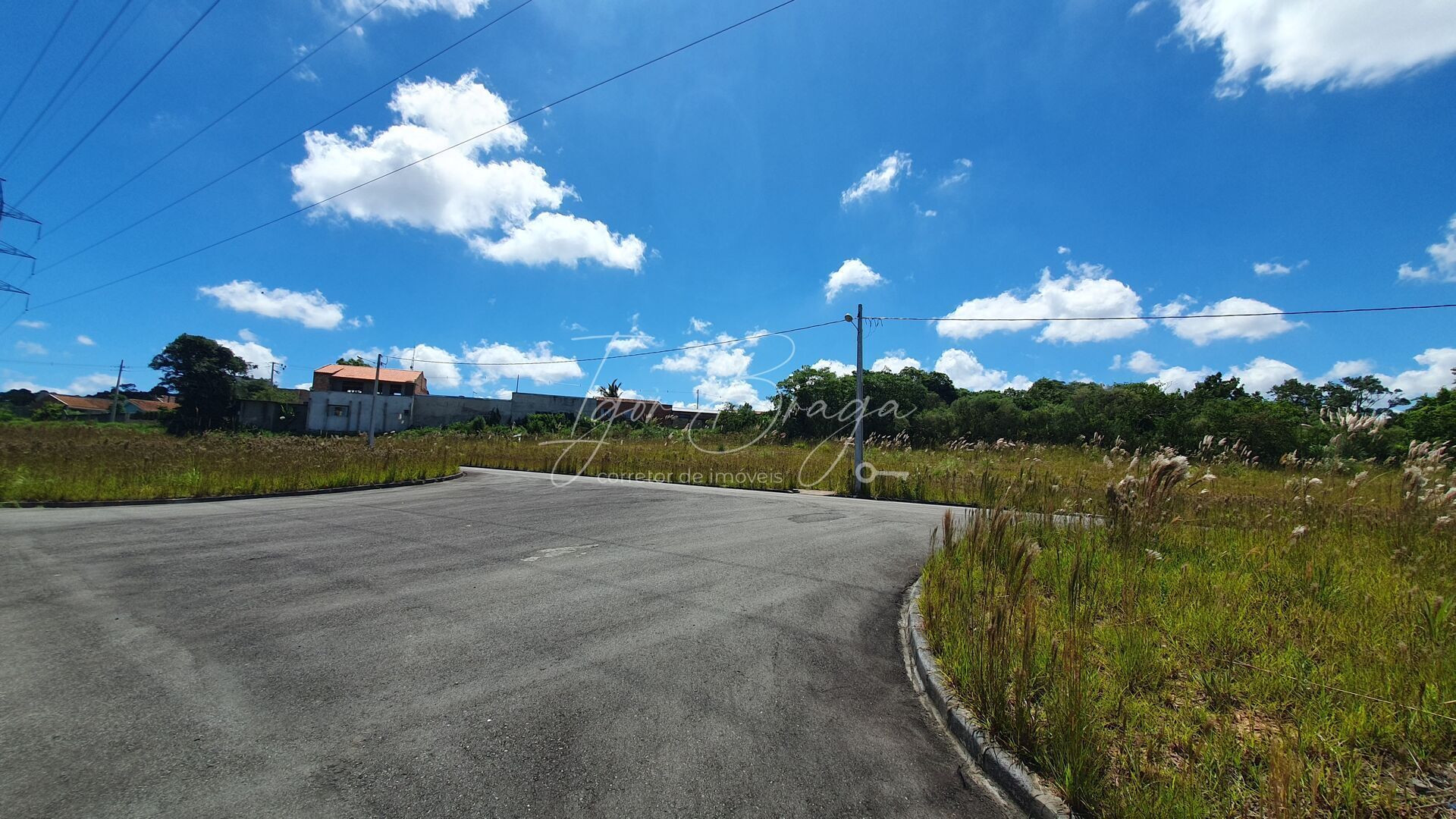 Terreno à venda, 540m² - Foto 1