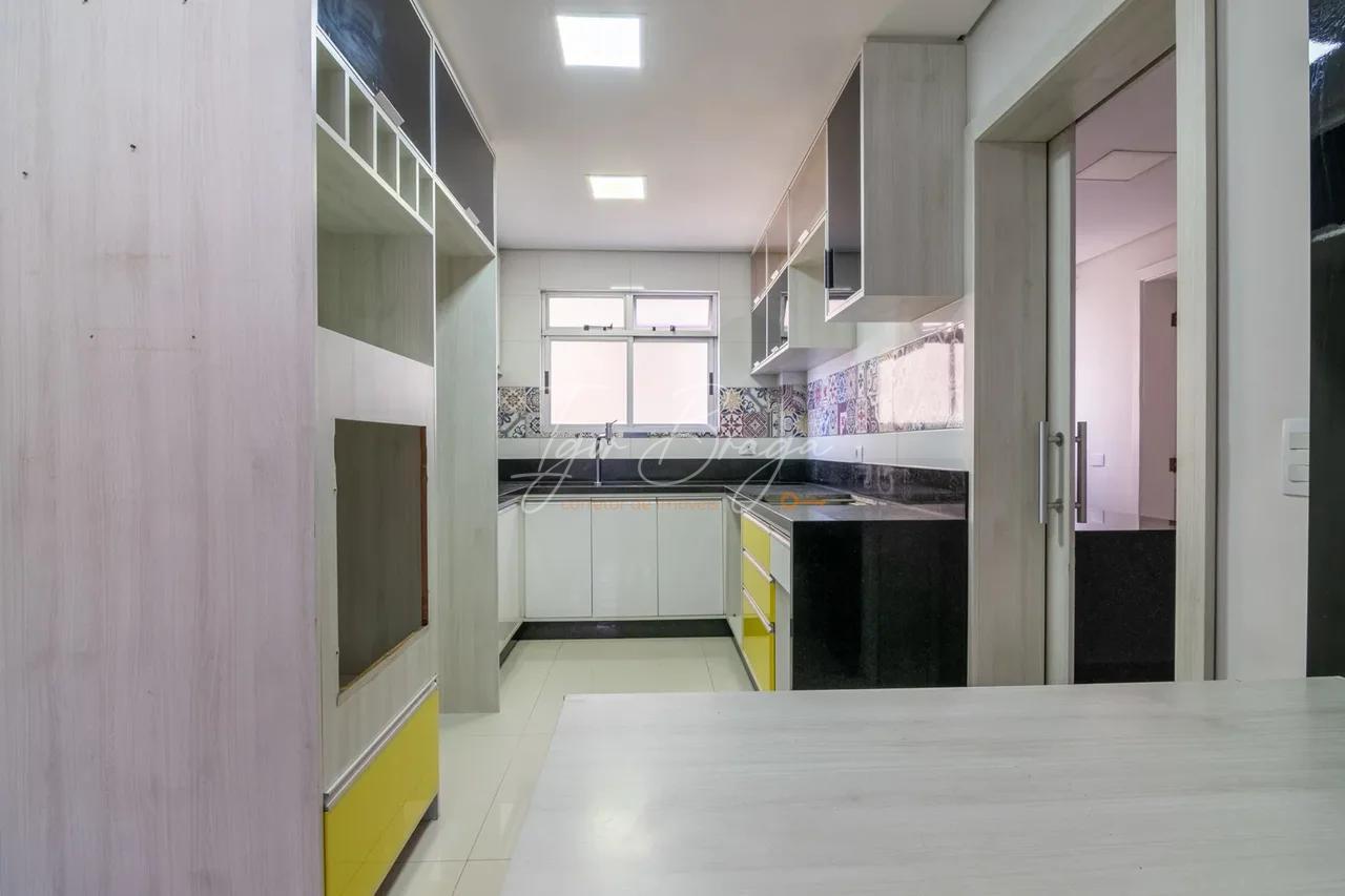 Apartamento à venda com 3 quartos, 122m² - Foto 10