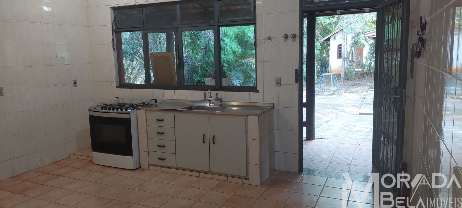 Fazenda à venda com 8 quartos, 300m² - Foto 19