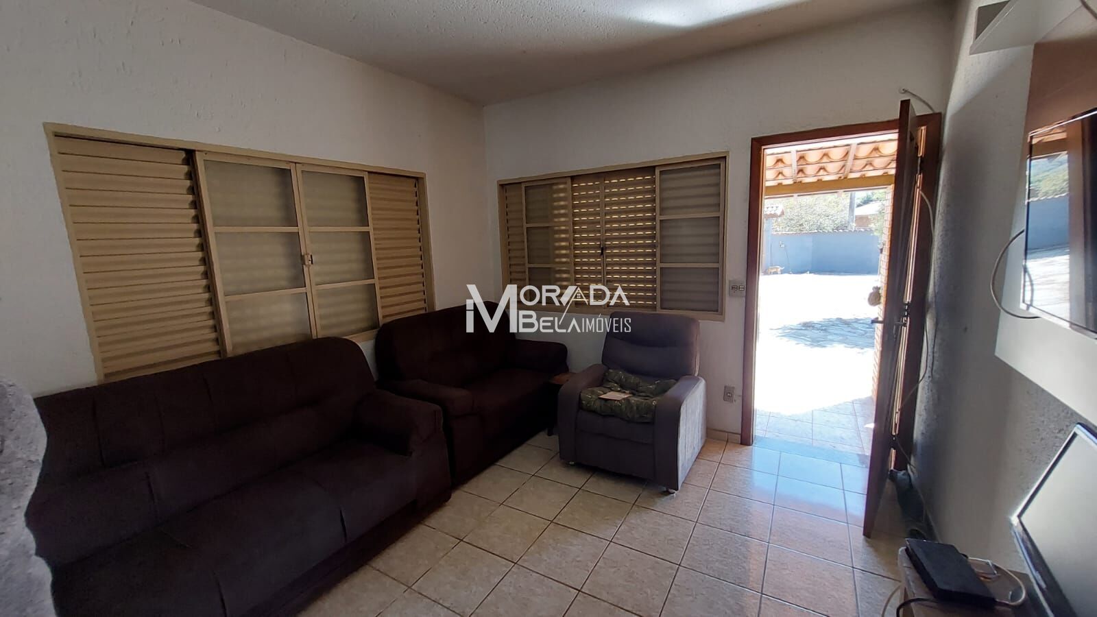 Sítio à venda com 3 quartos, 1700m² - Foto 6