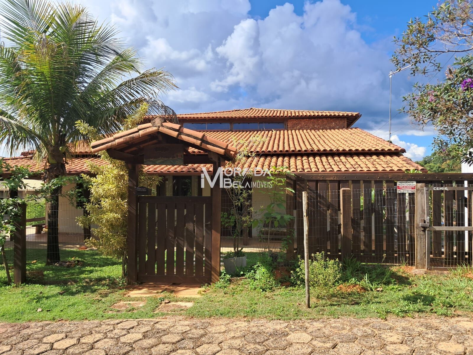 Sítio à venda com 6 quartos, 2000m² - Foto 4