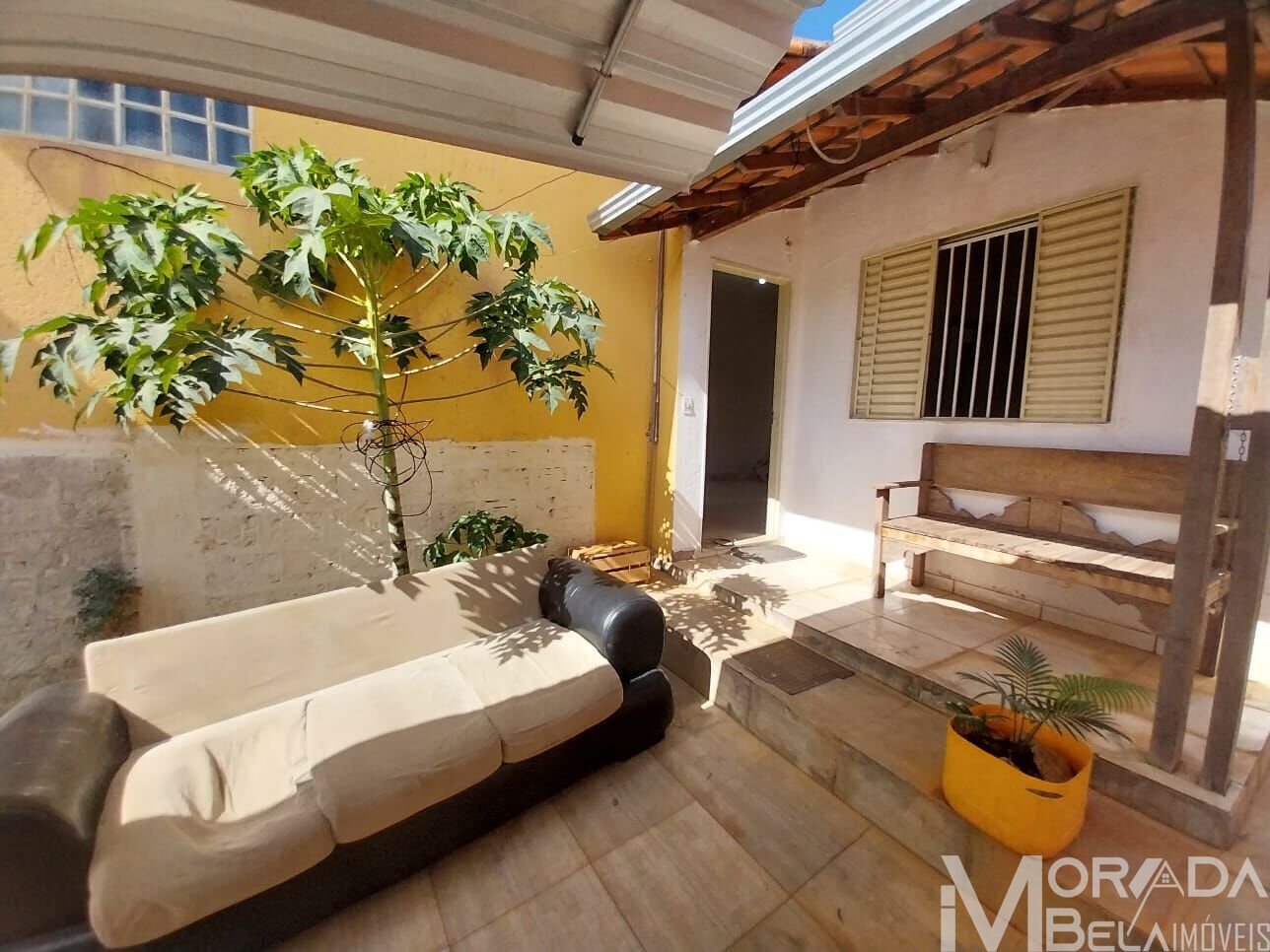 Casa à venda com 4 quartos, 120m² - Foto 3